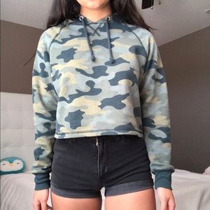 H&M Divided cropped hoodie